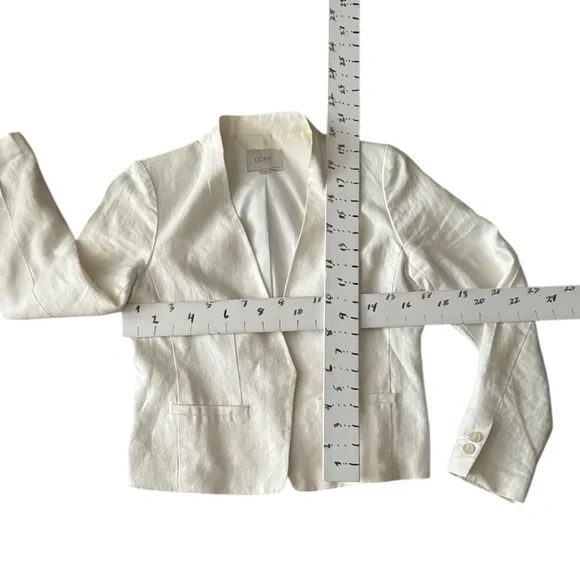 LOFT Cream Tailored Blazer with Textured Fabric - Picture 6 of 8